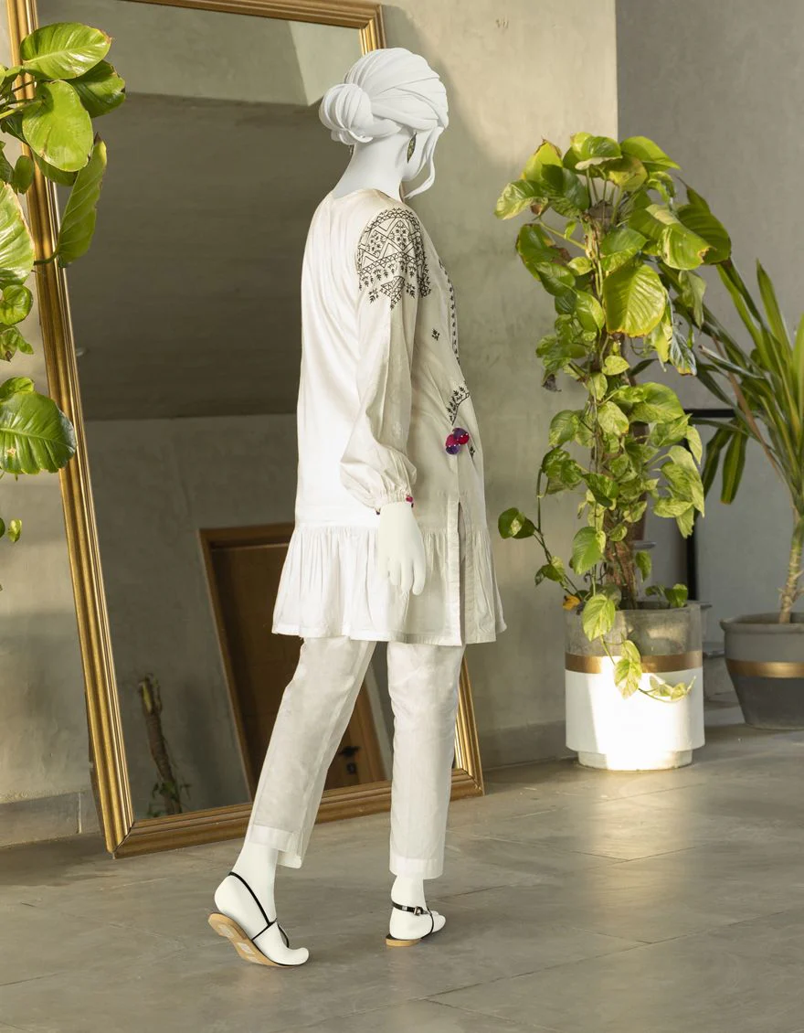 WHITE KURTI | JJLK-S-JSS-US-22-335 FB/IVORY AMORE - Image 3
