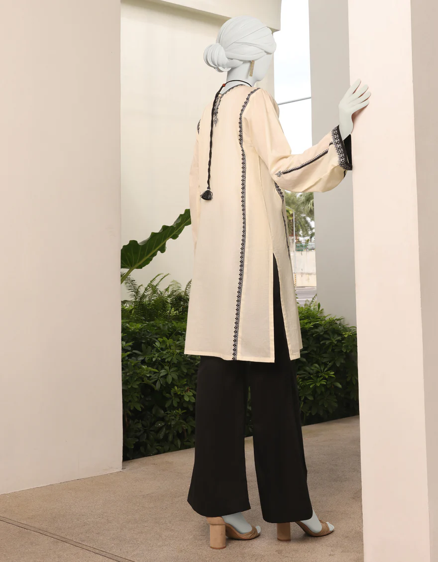 OFF WHITE LAWN KURTI | JJLK-S-JSS-US-23-327 FB/IVORY-538 - Image 2