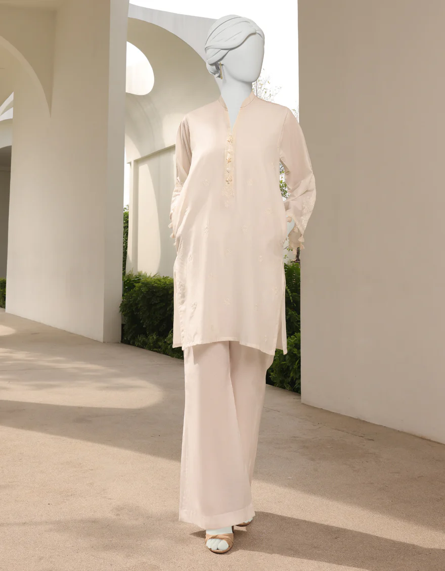 WHITE LAWN KURTI | JJLK-S-JSS-US-23-330 FB/JHUMKA-538/WHITE-01
