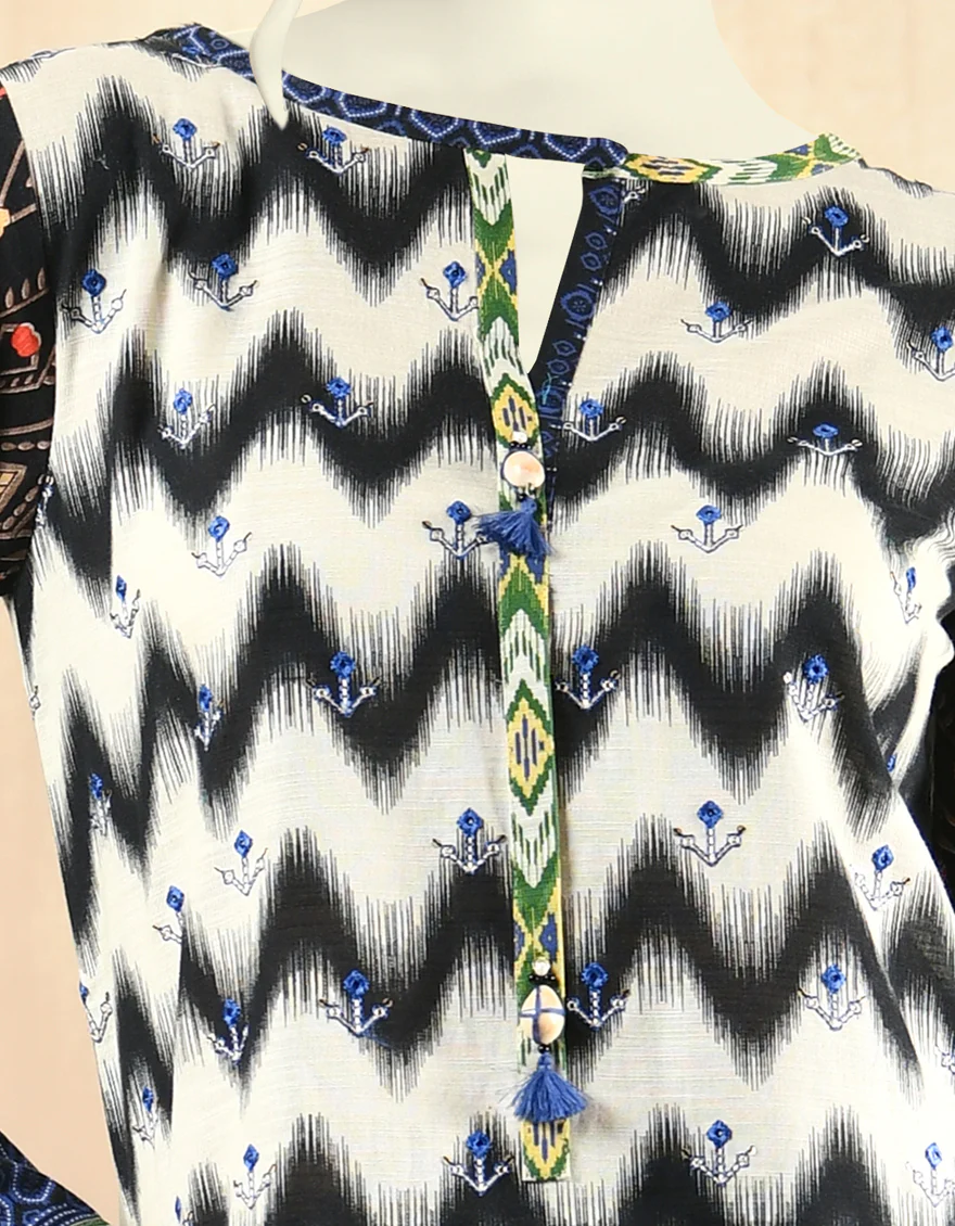 BLACK & WHITE KHADDAR KURTI | JJLK-W-JPWK-US-22-813 FB/TURBAT - Image 3