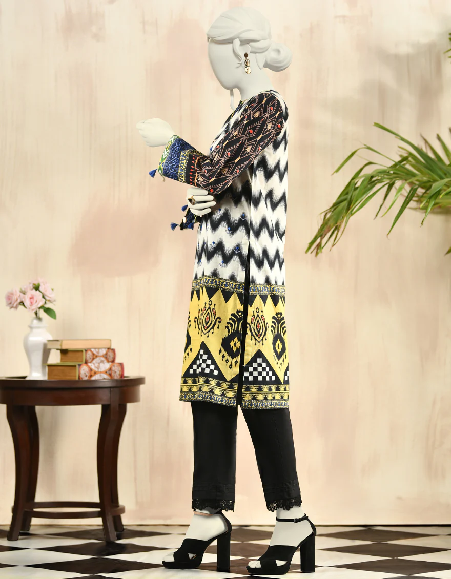 BLACK & WHITE KHADDAR KURTI | JJLK-W-JPWK-US-22-813 FB/TURBAT - Image 5