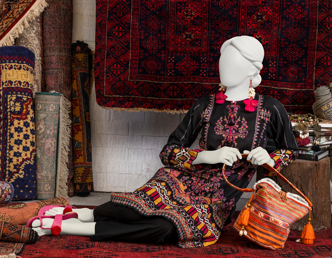BLACK KHADDAR KURTI | JJLK-W-JPWK-US-23-992 FB/ECLIPSE - Image 4
