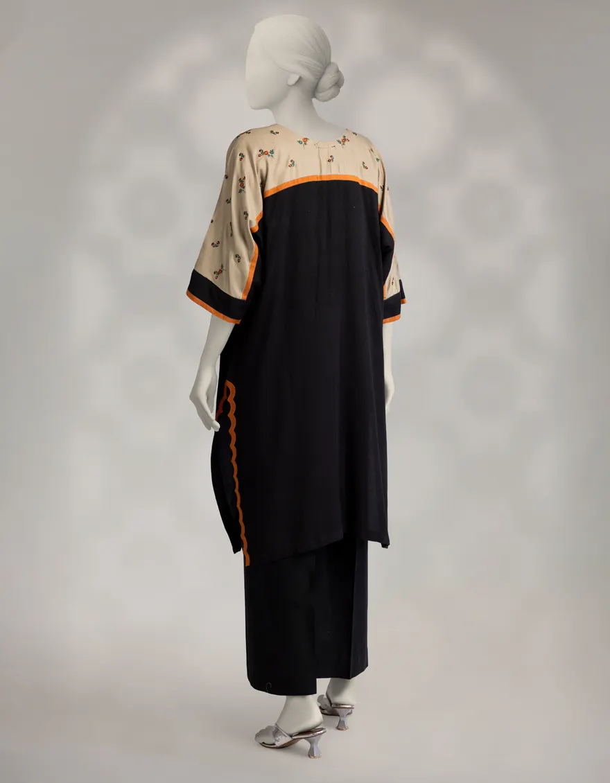 BLACK PASHMINA KURTI | JJLK-W-JSS-25-562 FB/VIBRANT BANDS-01 - Image 2