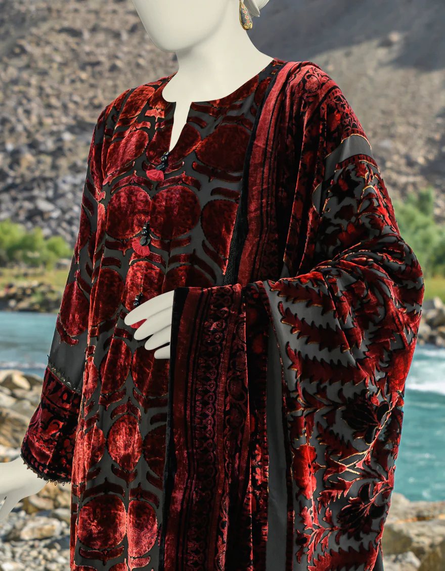RED & BLACK PALACHI 3PC UNSTITCHED | JJLS-W-JW-US-23-1753 FB/VELVETEEN-1 - Image 3