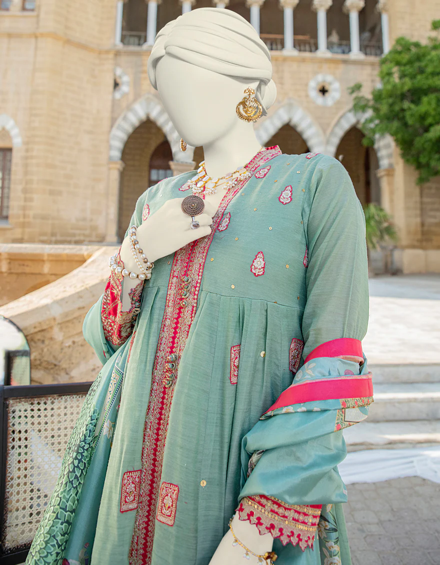 GREEN KHADDI 3PC STITCHED | JJPW-S-JPS-24-3928 FB/INARA-07 - Image 4