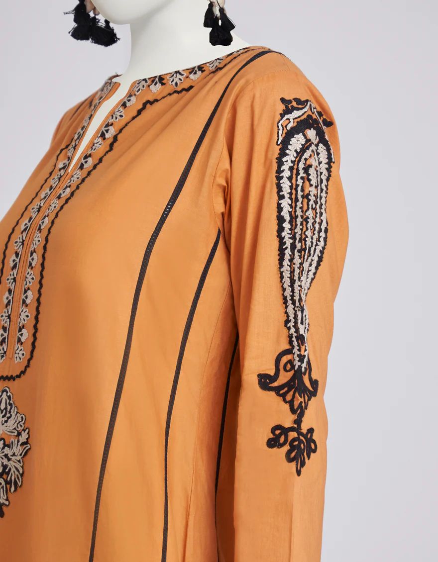 MUSTARD LAWN 3PC STITCHED | JJPW-S-JPW-US-23-004 FB/AARI-4 - Image 4