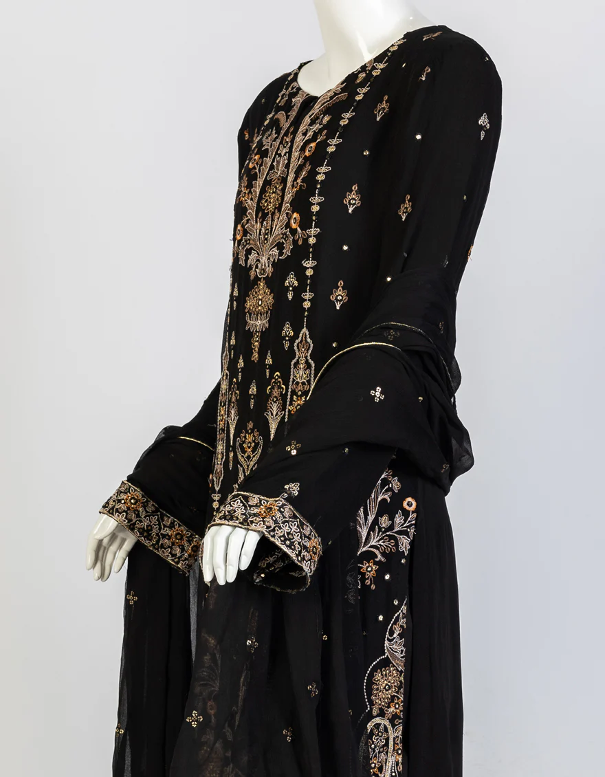 BLACK CHIFFON 3PC STITCHED | JJPW-S-JPWF-US-23-076 FB/JA-868 - Image 3