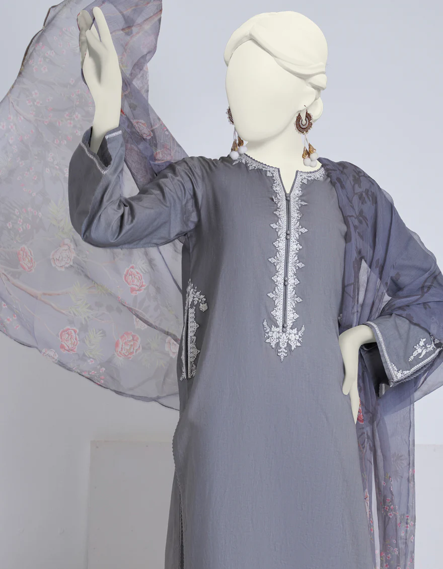 GREY LAWN 2PC STITCHED | JJPW-S-JW2-US-23-7002 FB/CHIKAN KARI-2 - Image 2