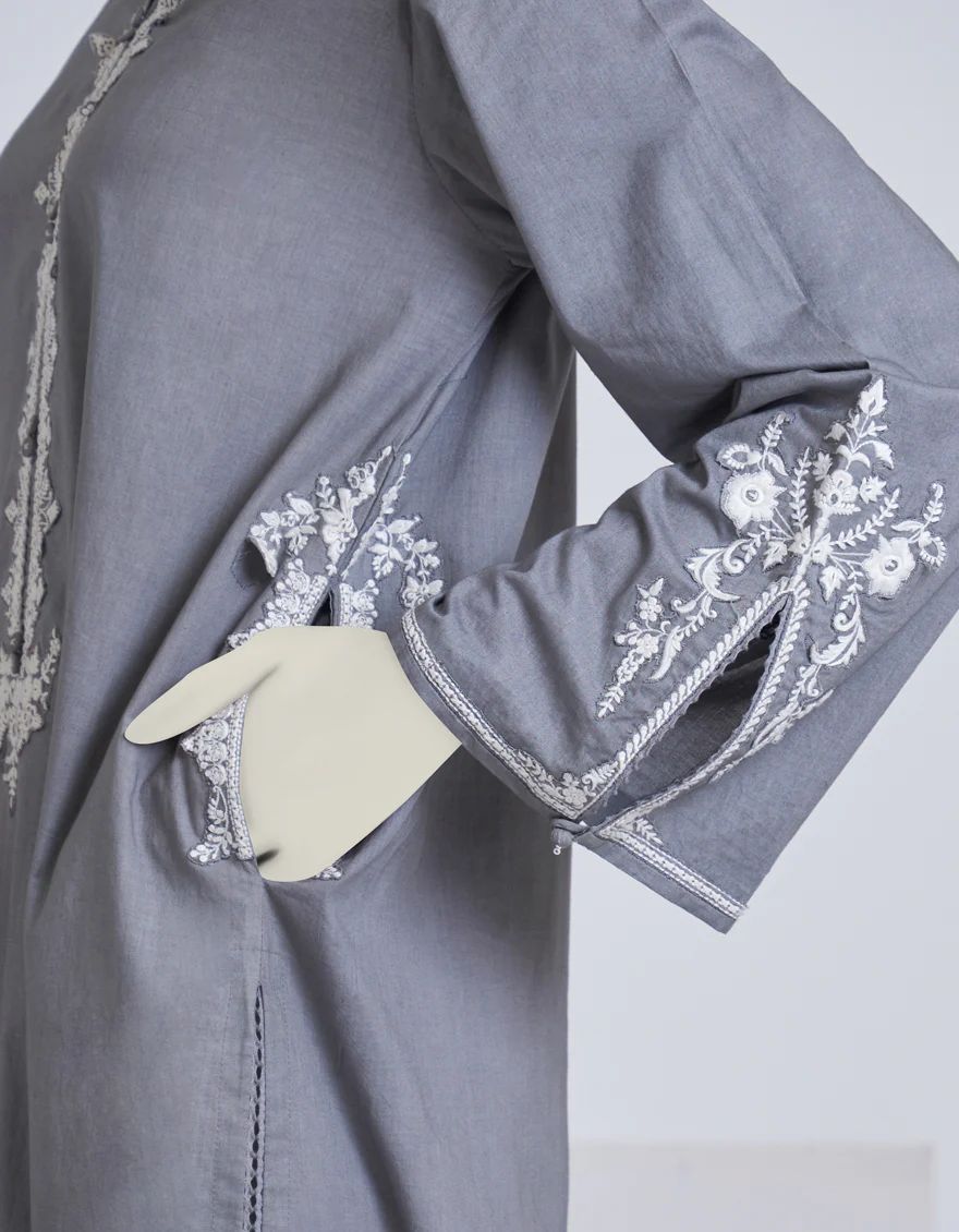 GREY LAWN 2PC STITCHED | JJPW-S-JW2-US-23-7002 FB/CHIKAN KARI-2 - Image 3