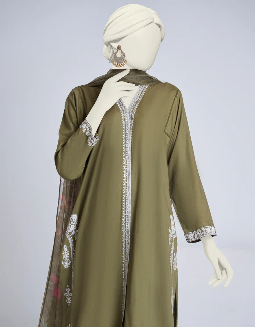 GREEN LAWN 2PC STITCHED | JJPW-S-JW2-US-23-7003 FB/CHIKAN KARI-3 - Image 3