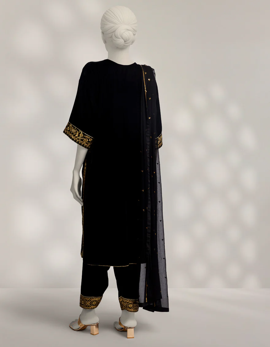 BLACK VELVET 3PC STITCHED | JJPW-W-JPS-25-3963 FB/INARA-10 - Image 2