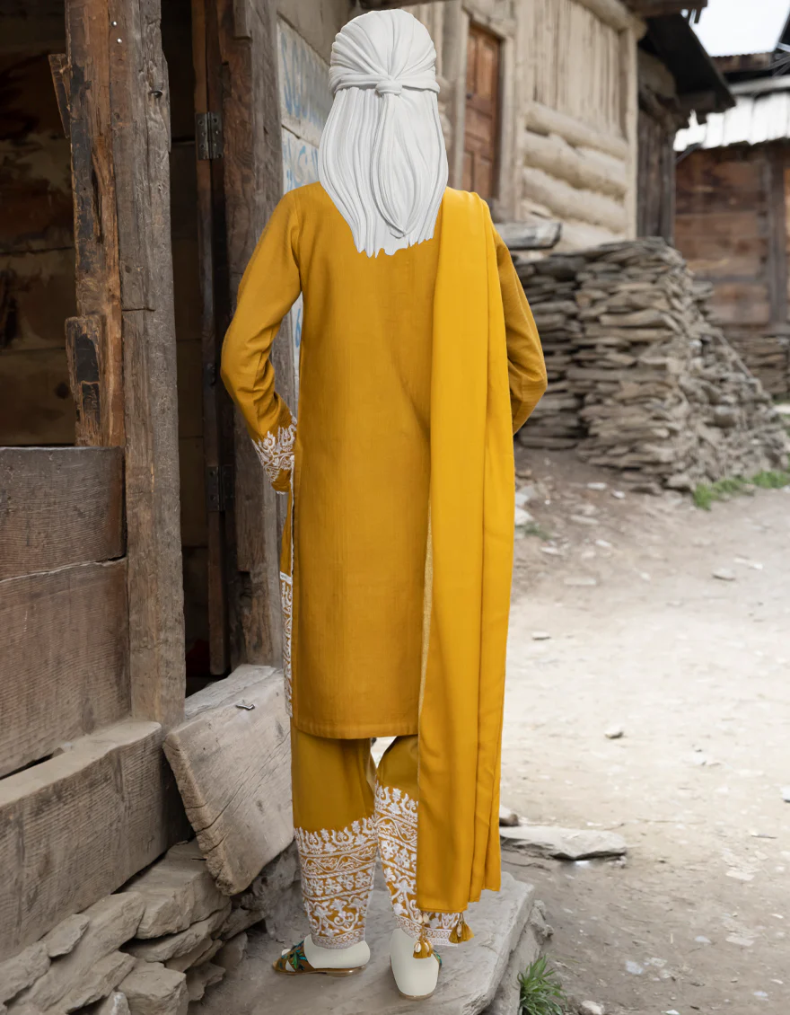 YELLOW YARN DYED 3PC STITCHED | JJPW-W-JPWS-US-22-480 FB/JASHAN - Image 2
