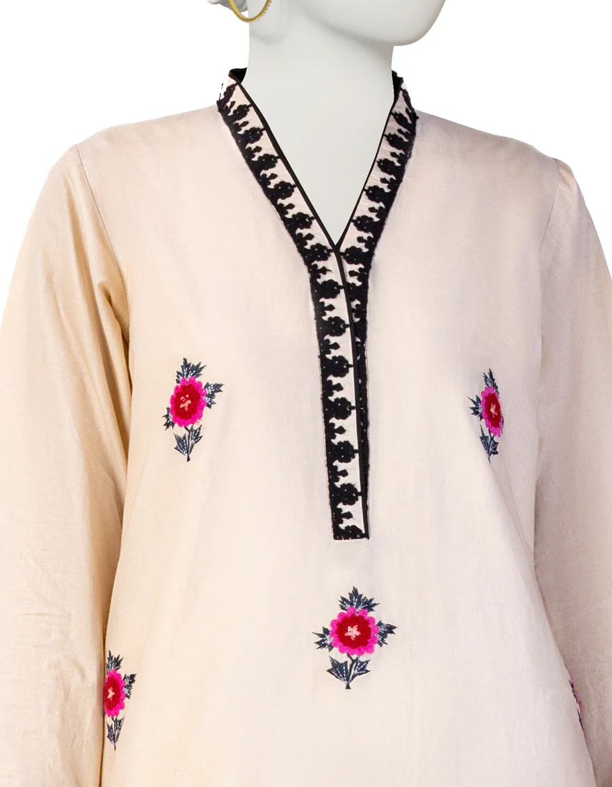 OFF WHITE KHADDAR 2PC STITCHED | JJPW-W-JW2-US-23-2021 FB/AARI-3 - Image 3