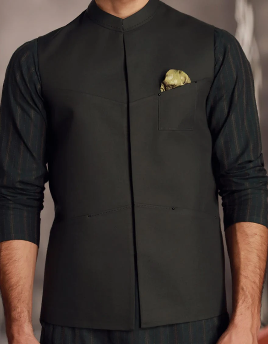 GREEN WAISTCOAT | JJVC-A-48182/S24/JJ9085-CL - Image 3