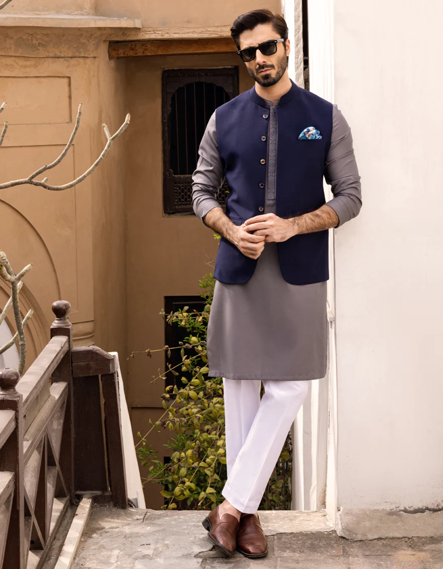 NAVY BLUE SUITING WAISTCOAT | JJVC-US-27437/S22/JJ7450-PN - Image 2