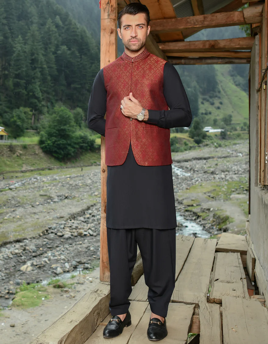 MAROON JAMAWAR WAISTCOAT | JJVC-US-44117/S22/JJ7095-FL - Image 2