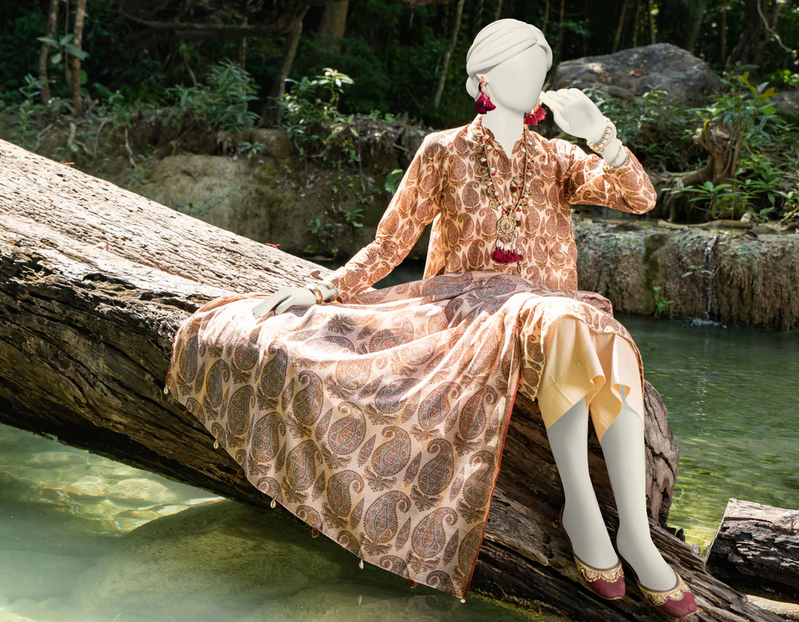 MULTICOLOR 2PC UNSTITCHED | JLAWN-JDS-US-24-1022 - Image 3