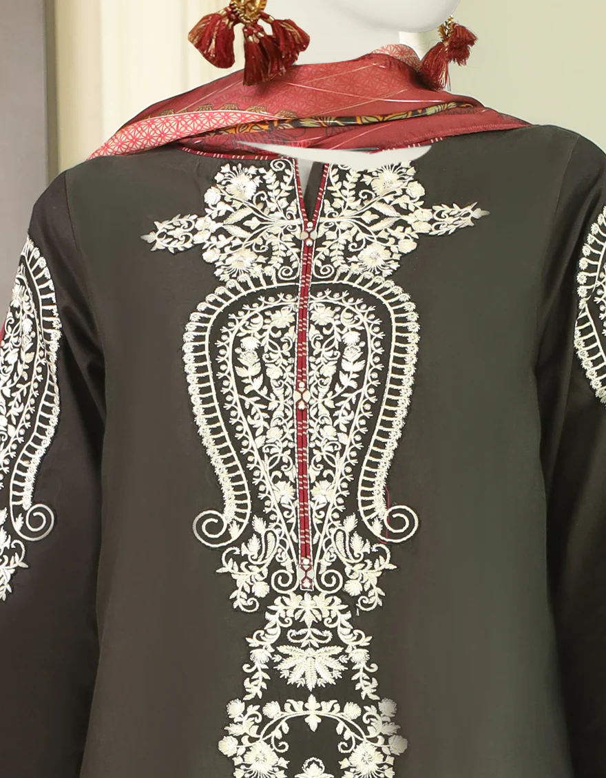 BLACK LAWN 3PC STITCHED | JLAWN-S-24-025/S SAWATI-3 - Image 2