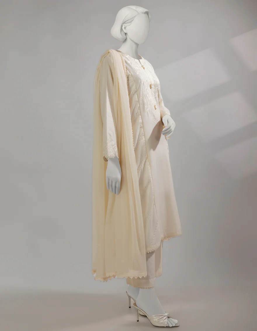 OFF WHITE LAWN 3PC STITCHED | JLAWN-S-25-238/S CHIKENKARI-01 - Image 3