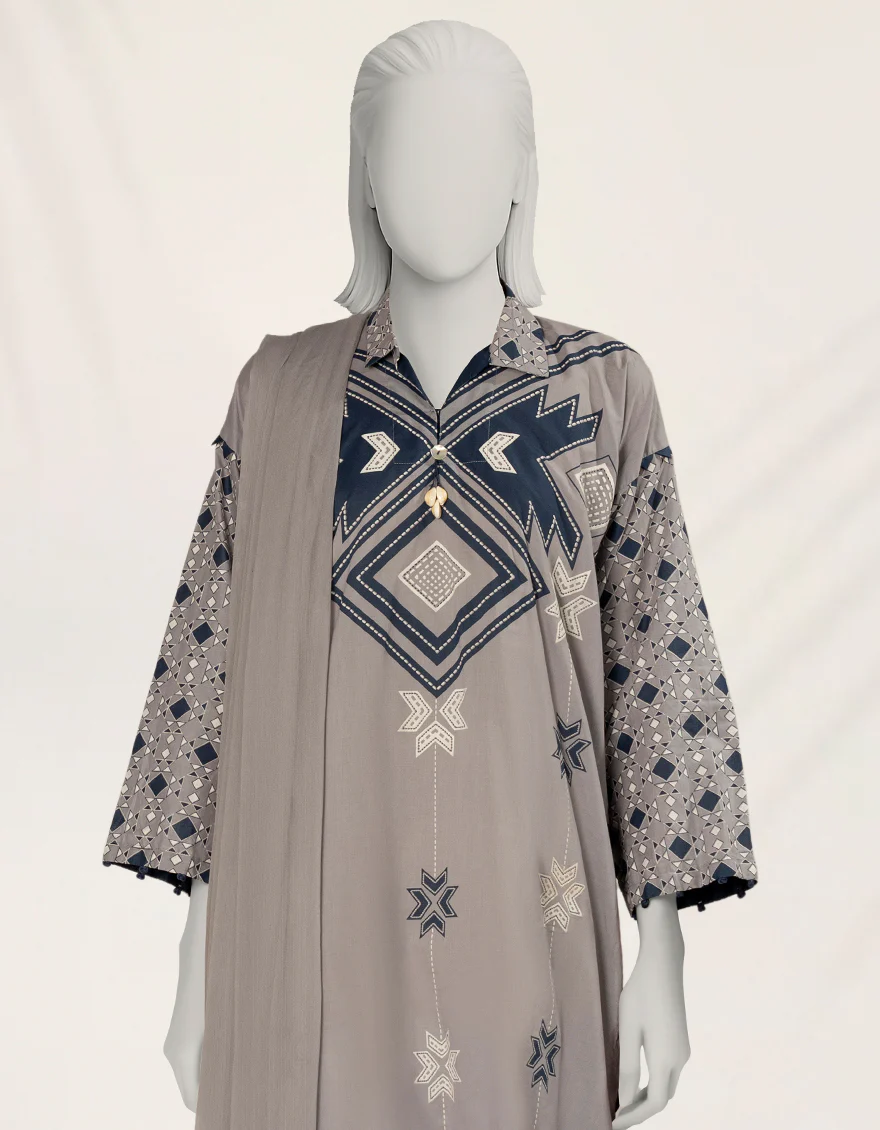 GREY LAWN 2PC STITCHED | JLAWN-S-JDS-25-1171/S MODERN RALLI-04 - Image 3