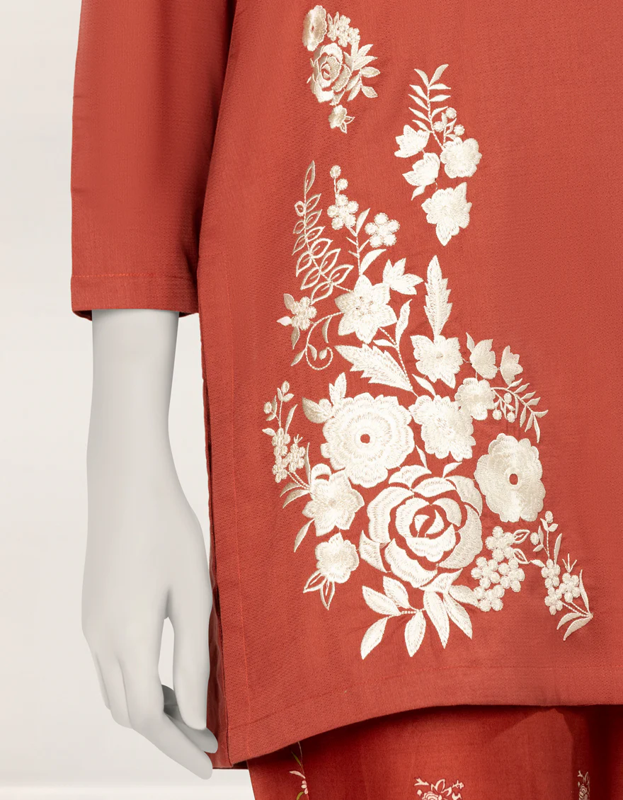 RED TEXTURED 2PC STITCHED | JLAWN-S-JST-25-2200/S NEW GARA-4 - Image 5