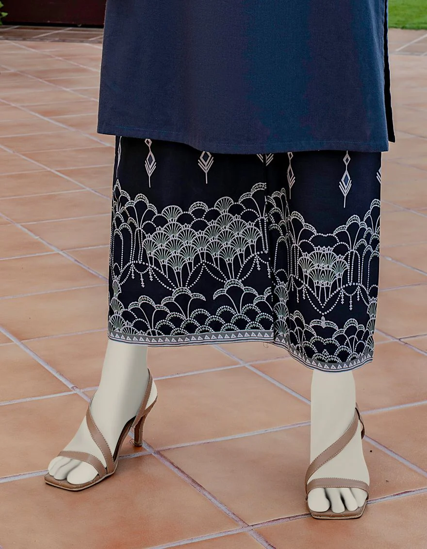 BLACK-WHITE LAWN 2PC UNSTITCHED | JLAWN-S-JST-US-22-1618 STATIC - Image 2