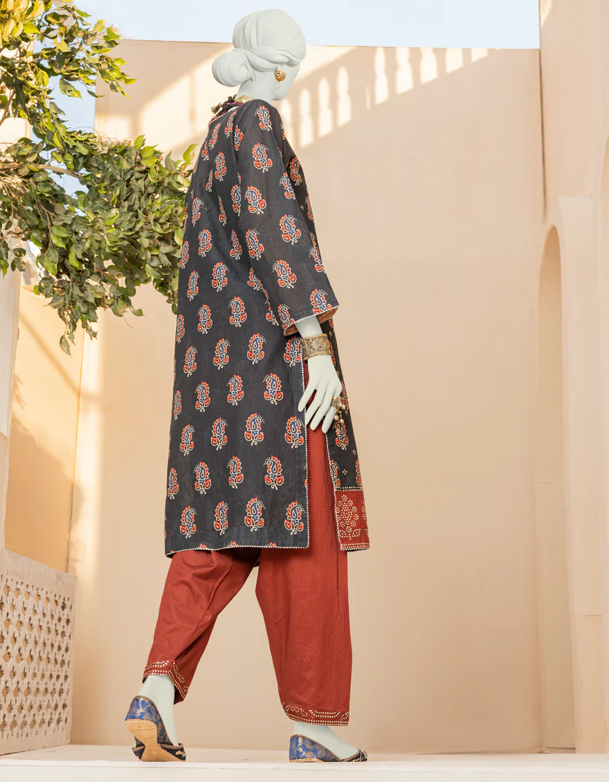 BLACK LAWN 2PC STITCHED | JLAWN-S-JST-US-23-1611/S RASI - Image 2