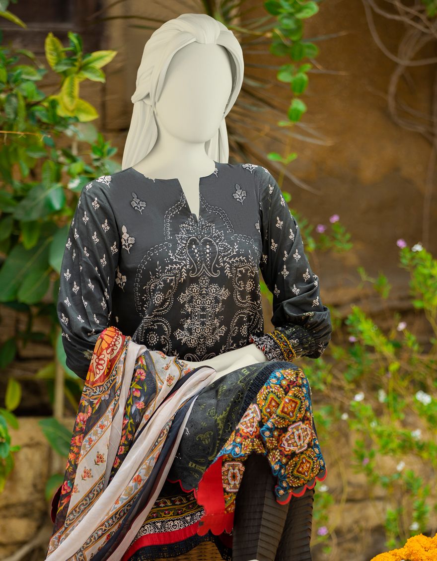 BLACK LAWN 3PC UNSTITCHED | JLAWN-S-US-21-335/A ELAGANCE - Image 3