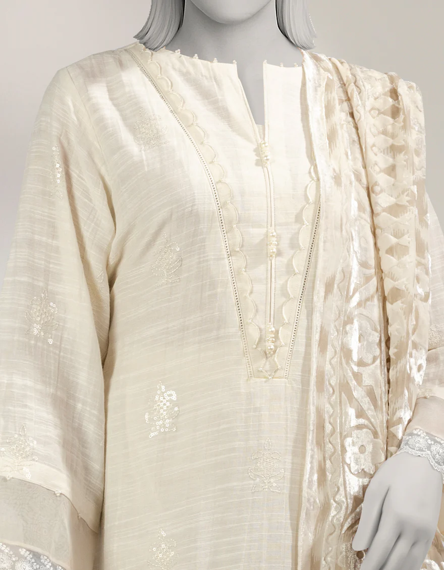 OFF WHITE KHADDAR SLUB 3PC UNSTITCHED | JLAWN-W-25-1008 TRADITIONAL-4 - Image 3