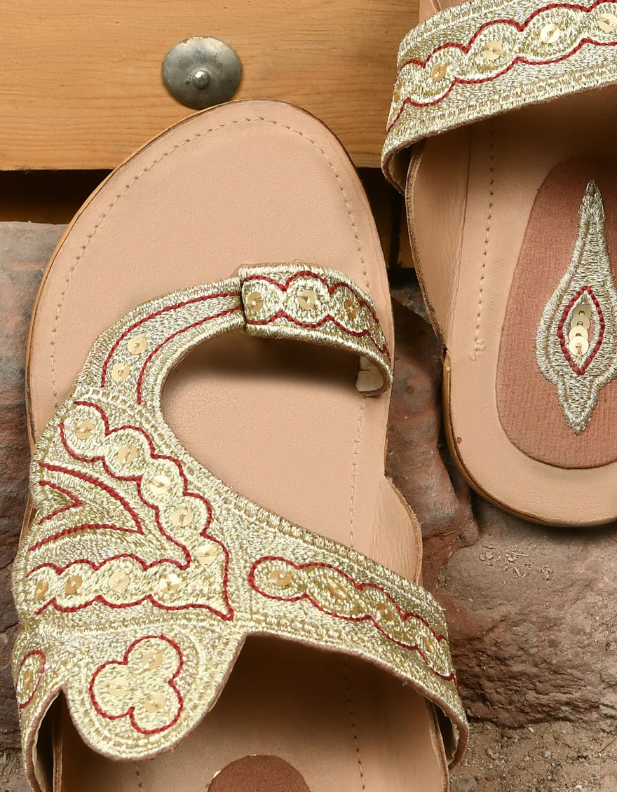 GOLDEN CHAPPAL | JLFWC-US-22-009 FB/KOHATI - Image 3