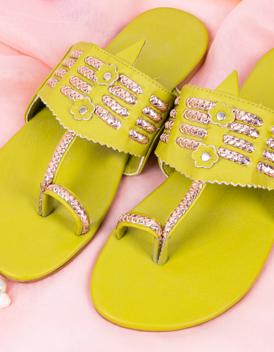 GREEN CHAPPAL | JLFWC-US-23-018 FB/GREEN KOHLAPARI - Image 2