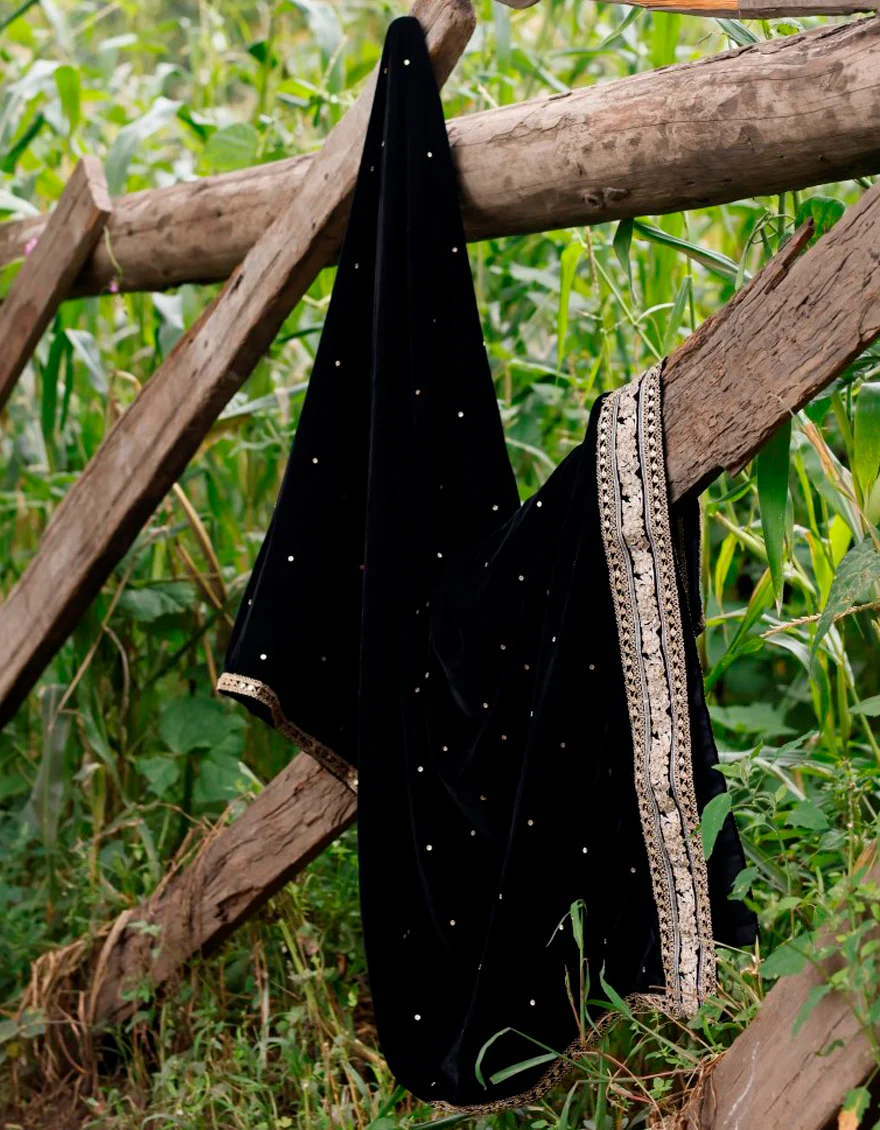 BLACK VELVET SHAWL | JSH-SHW-US-22-243 FB/FF-328 - Image 3