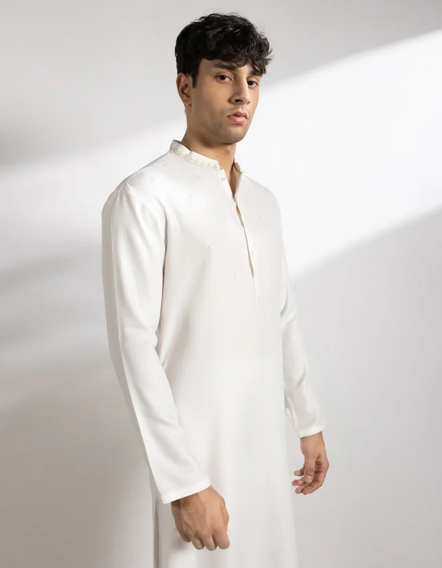 OFF WHITE BLENDED KURTA | JTK-A-50285/S25/JJ10077-SF - Image 2