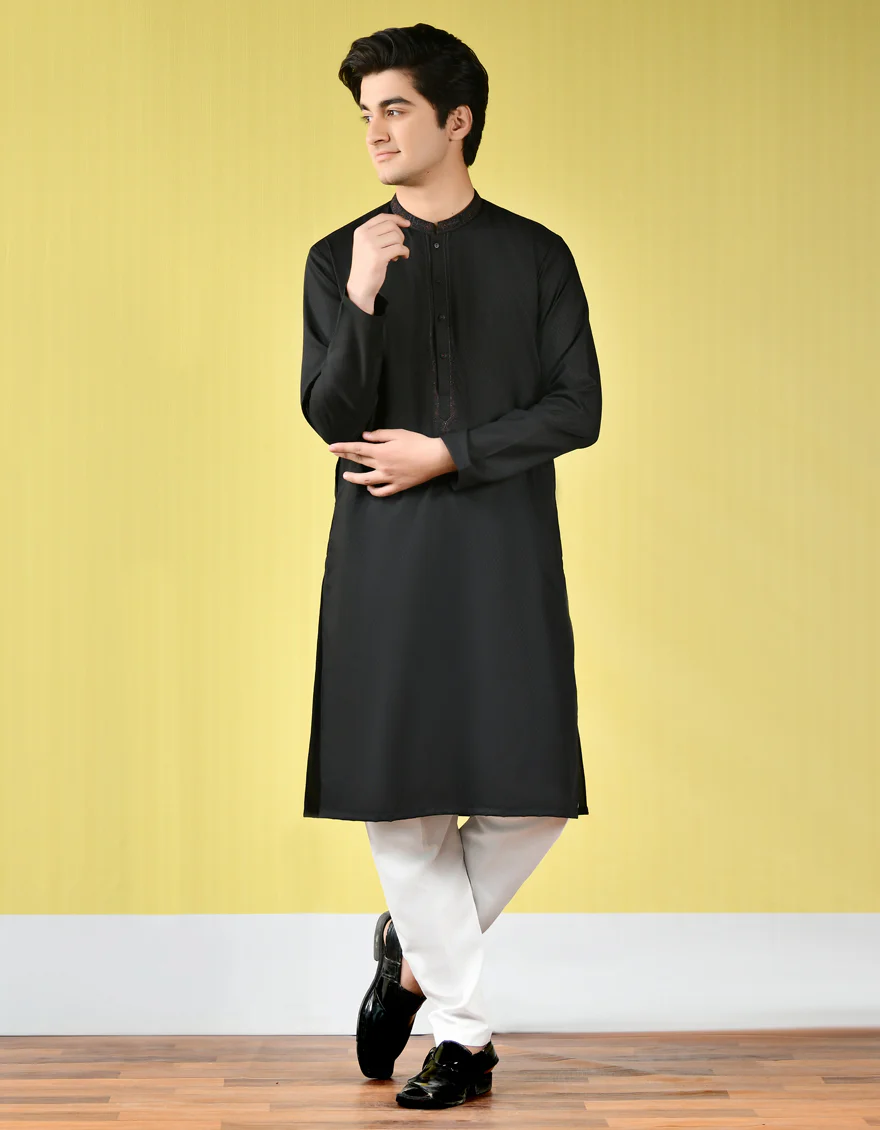 BLACK VISCOSE KURTA | JTK-A-US-42379/S22/JJ8165-SF - Image 3