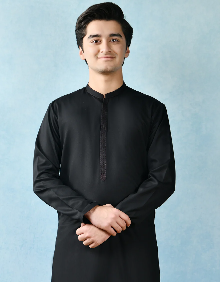 BLACK VISCOSE KURTA | JTK-A-US-42380/S22/JJ8161-SF - Image 2