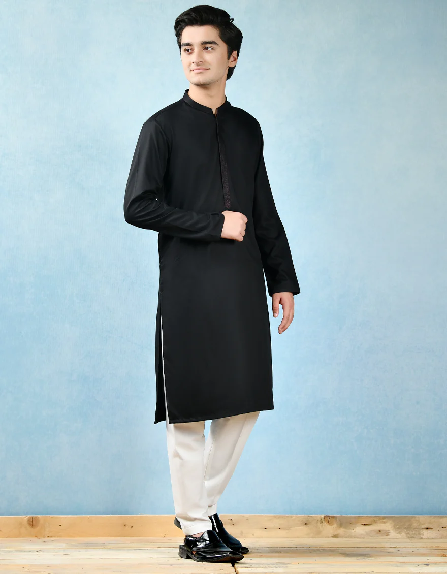 BLACK VISCOSE KURTA | JTK-A-US-42380/S22/JJ8161-SF - Image 3