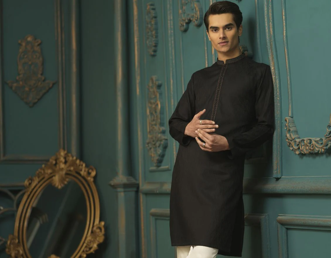 BLACK KURTA | JTK-S-US-35862/S22/JJ7614-SF - Image 3