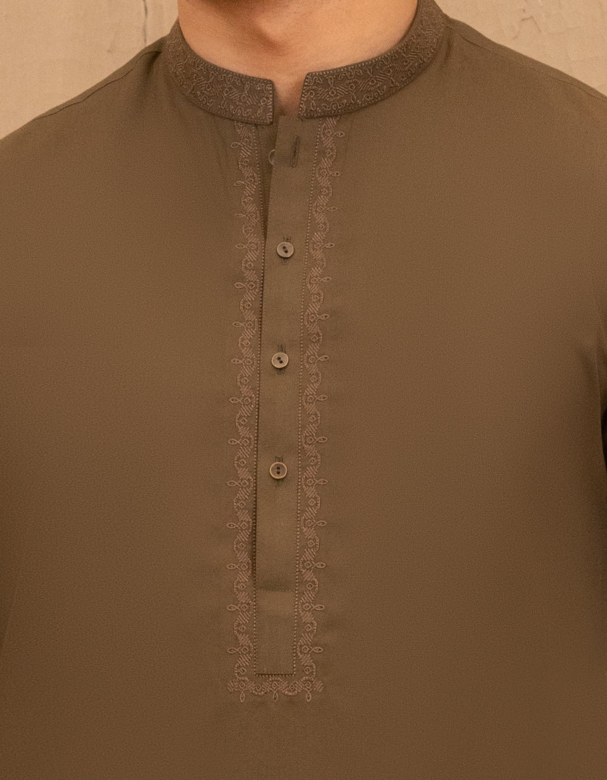 OLIVE GREEN BLENDED KAMEEZ SHALWAR | JTKS-A-46758/S25/JJ9841-SF - Image 3