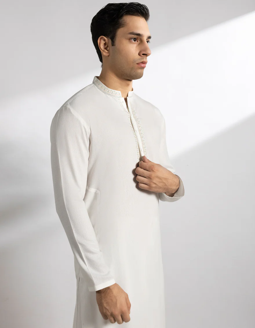 OFF WHITE BLENDED KAMEEZ SHALWAR | JTKS-A-46784/S25/JJ9427-FL - Image 5