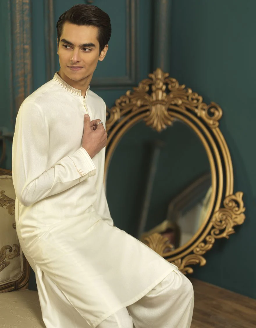 OFF WHITE KAMEEZ SHALWAR | JTKS-A-US-38441/S22/JJ7568-FL - Image 3