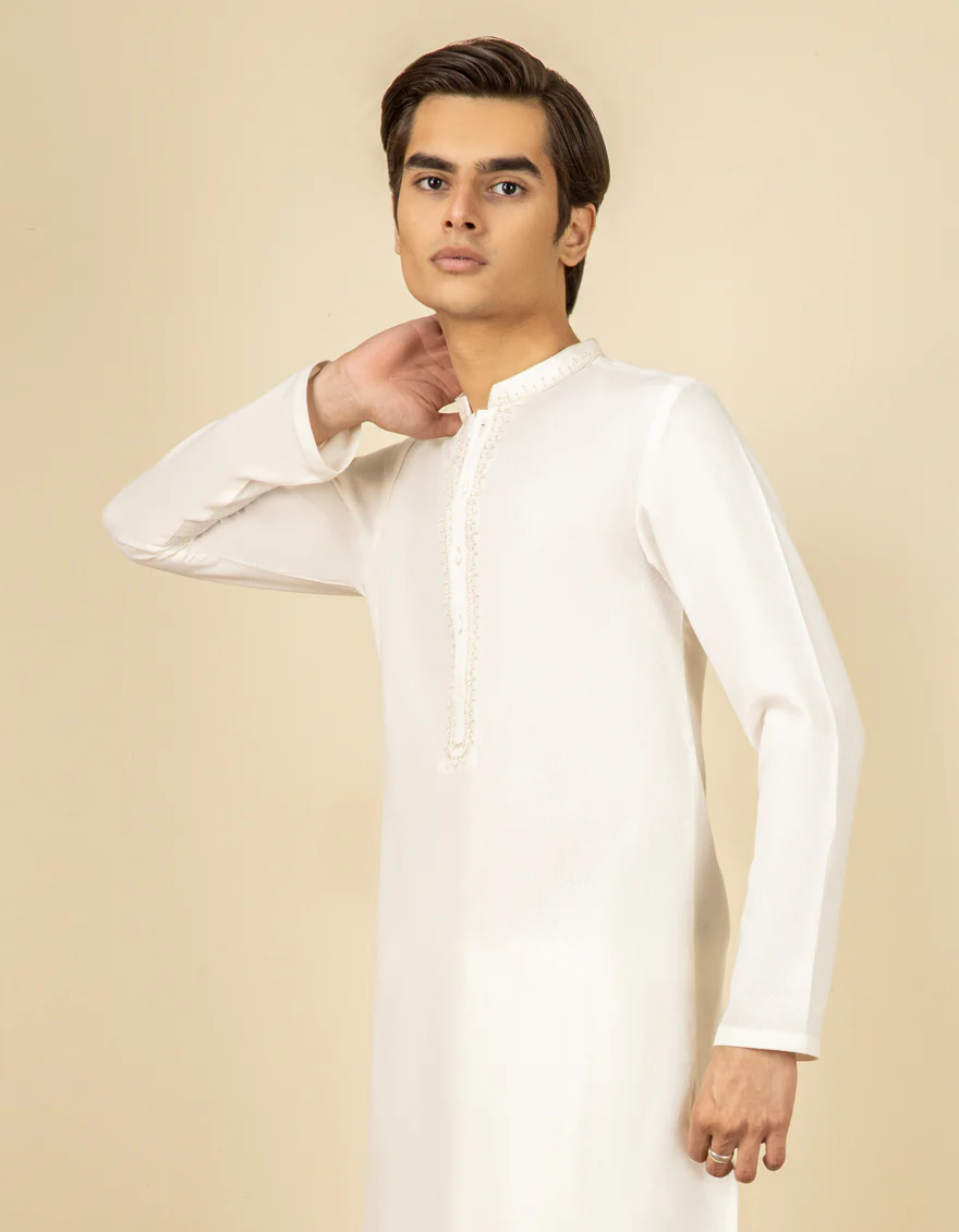 OFF WHITE BLENDED KAMEEZ SHALWAR | JTKS-A-US-41178/S22/JJ7568-FL - Image 3