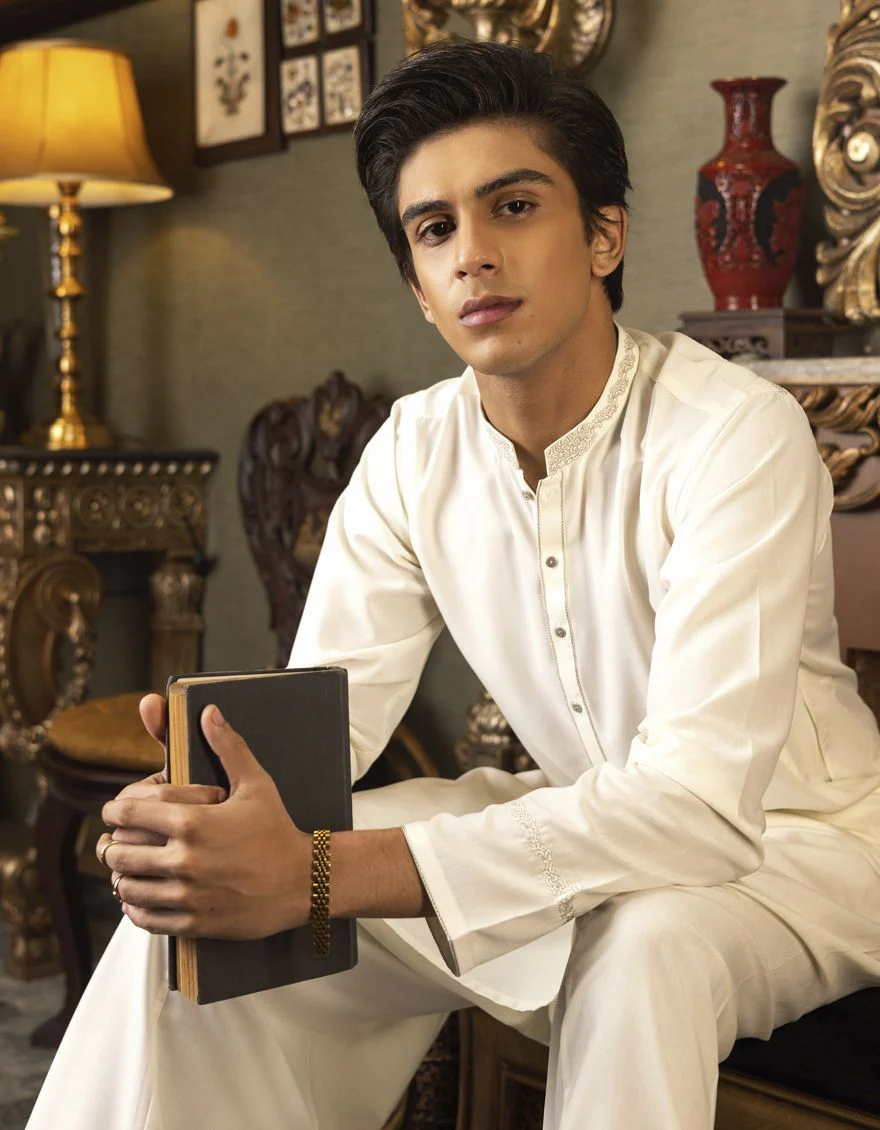 OFF WHITE KAMEEZ SHALWAR | JTKS-S-US-35845/S22/JJ7667-SF - Image 4