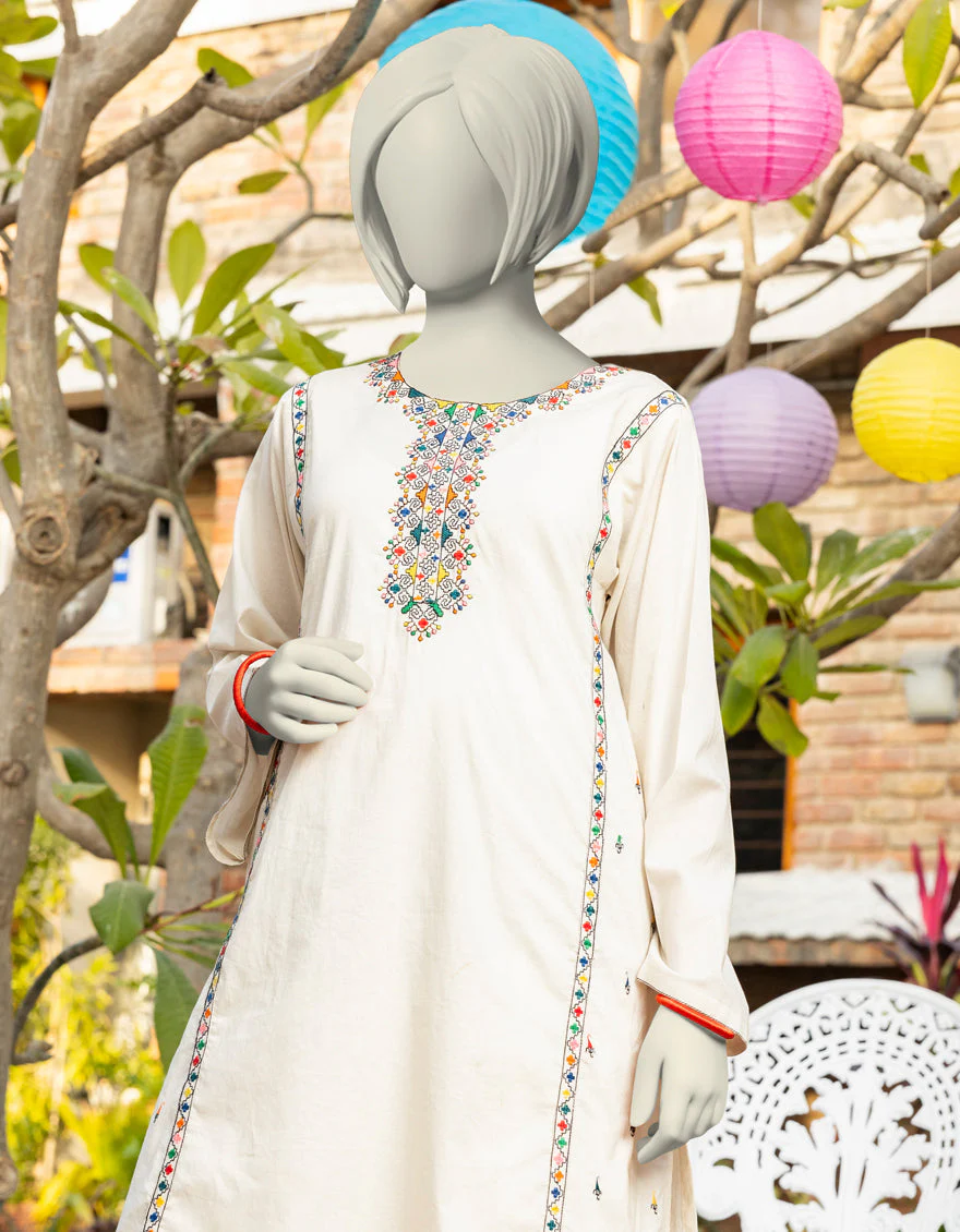OFF WHITE LAWN KURTI | JYGK-S-JTS-25-4015 FB/RUNGKARI-5 - Image 3