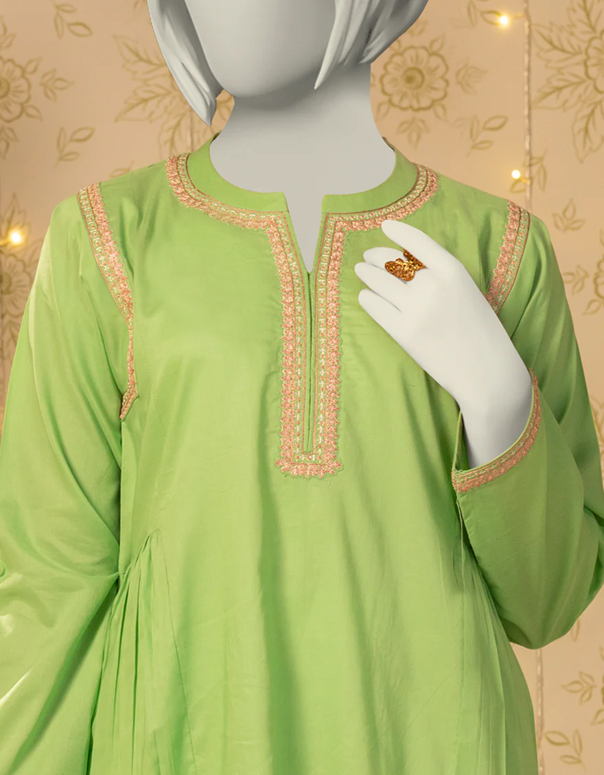 GREEN LAWN KURTI | JYGK-S-JTS-25-4048 FB/MUQAISH-03 - Image 3
