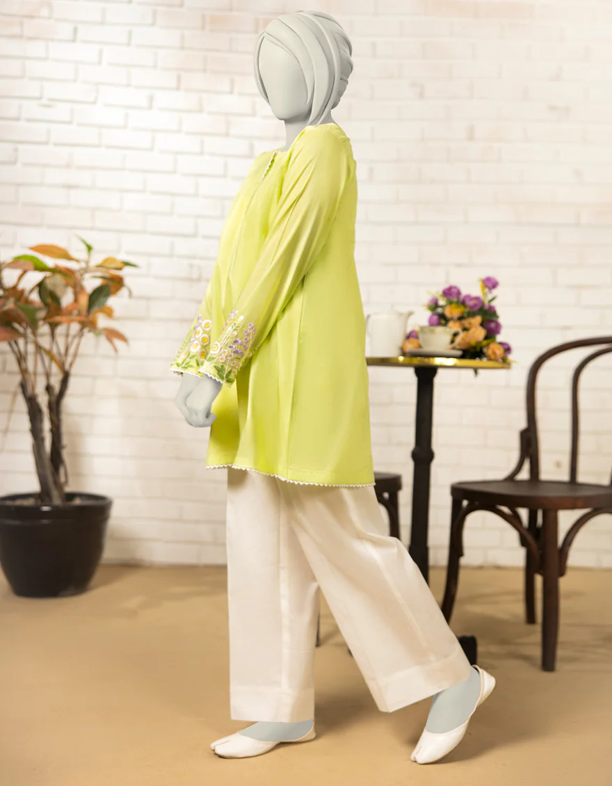 GREEN LAWN KURTI | JYGK-S-JTS-25-4064 F - Image 3