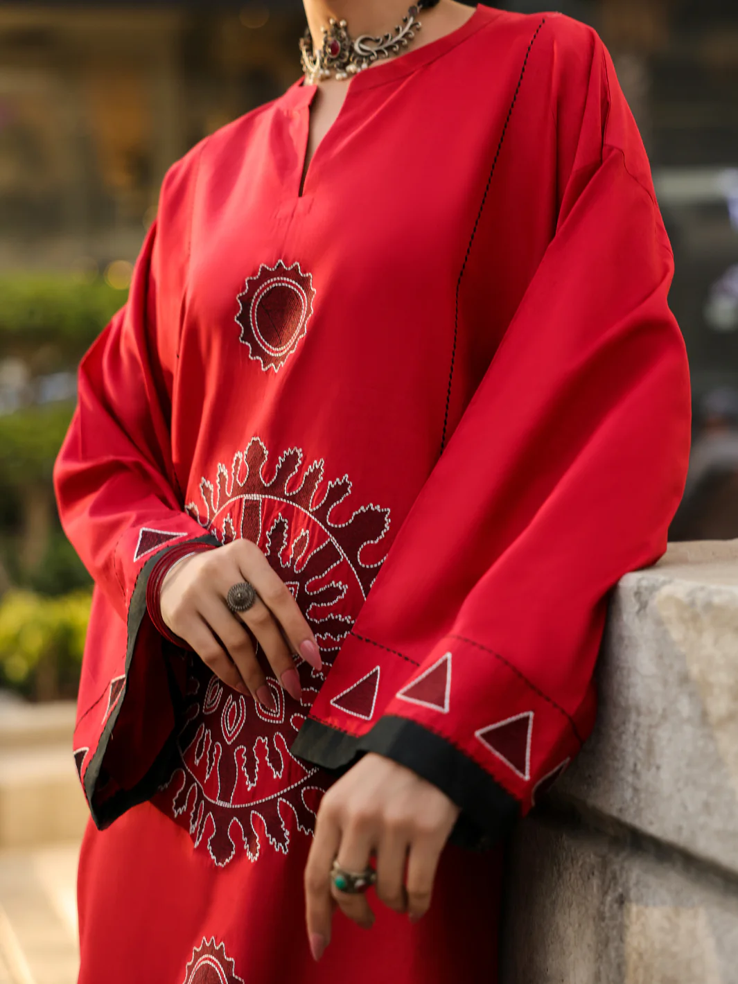 RED CAMBRIC KURTI | AL-LK-1157/FB-1157A - Image 2