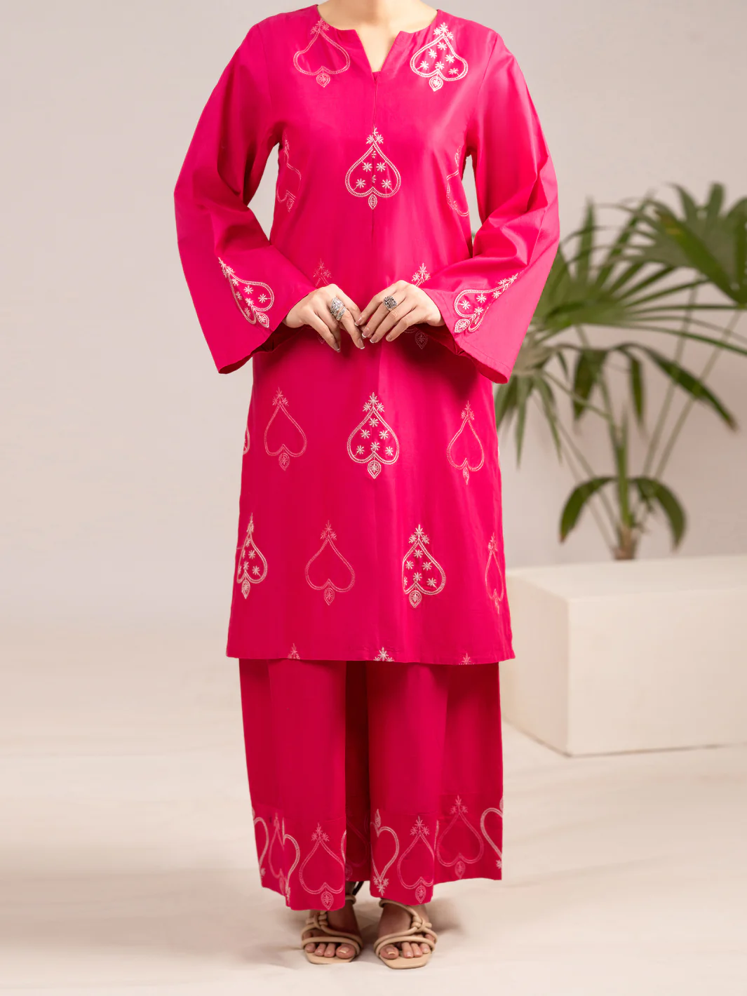 FUCHSIA LAWN 2PC STITCHED | ALP-2PS-LKS-2539/FB-2539A