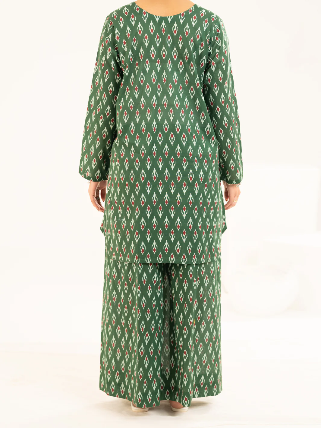 GREEN LAWN 2PC STITCHED | ALP-2PS-SLKS-2513/FB-2513A - Image 3