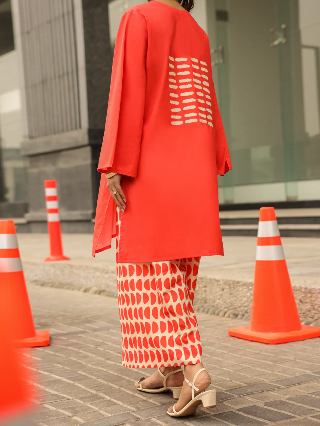 ORANGE KURTI | ALP-SLK-2547A/FB-2547A - Image 2