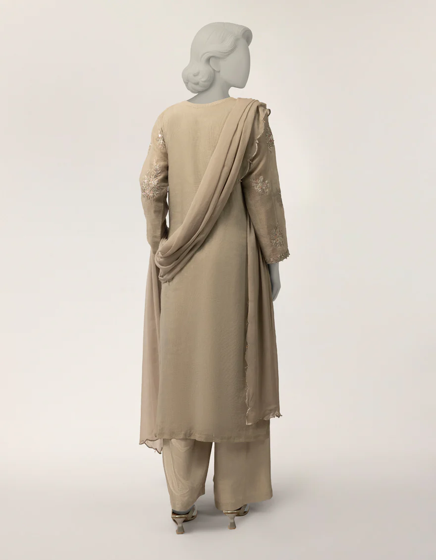 GREY KHADDI 3PC STITCHED | JJPW-S-JPS-26-4004 FB/DANEEN-02 - Image 2